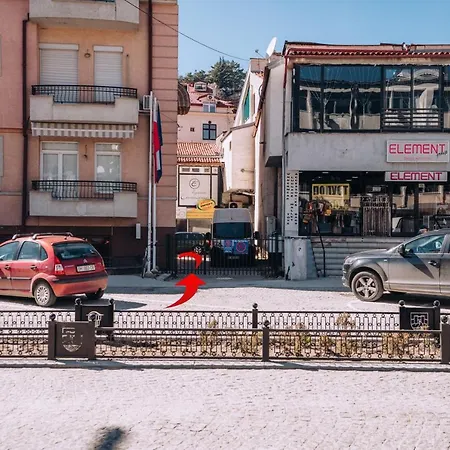 Darni Central Apartments - Bazaar Location With Free Parking Ohrida Exterior foto