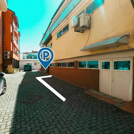 Darni Central Apartments - Bazaar Location With Free Parking Ohrida Exterior foto