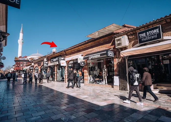 Darni Central Apartments - Bazaar Location With Free Parking