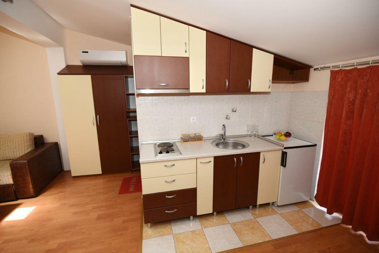 Apartament Darni - Bazaar Location With Free Parking *