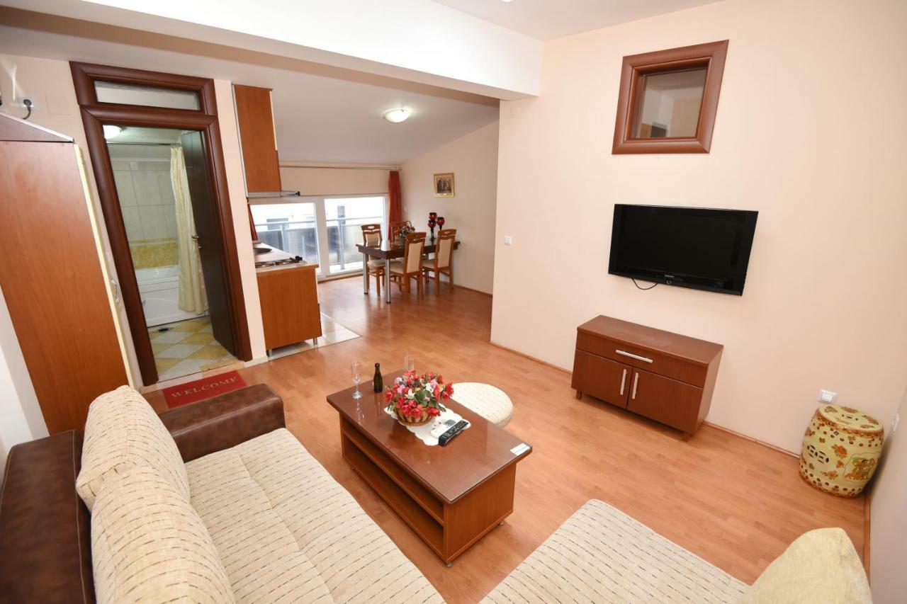 Darni - Bazaar Location With Free Parking Apartament Ohrida